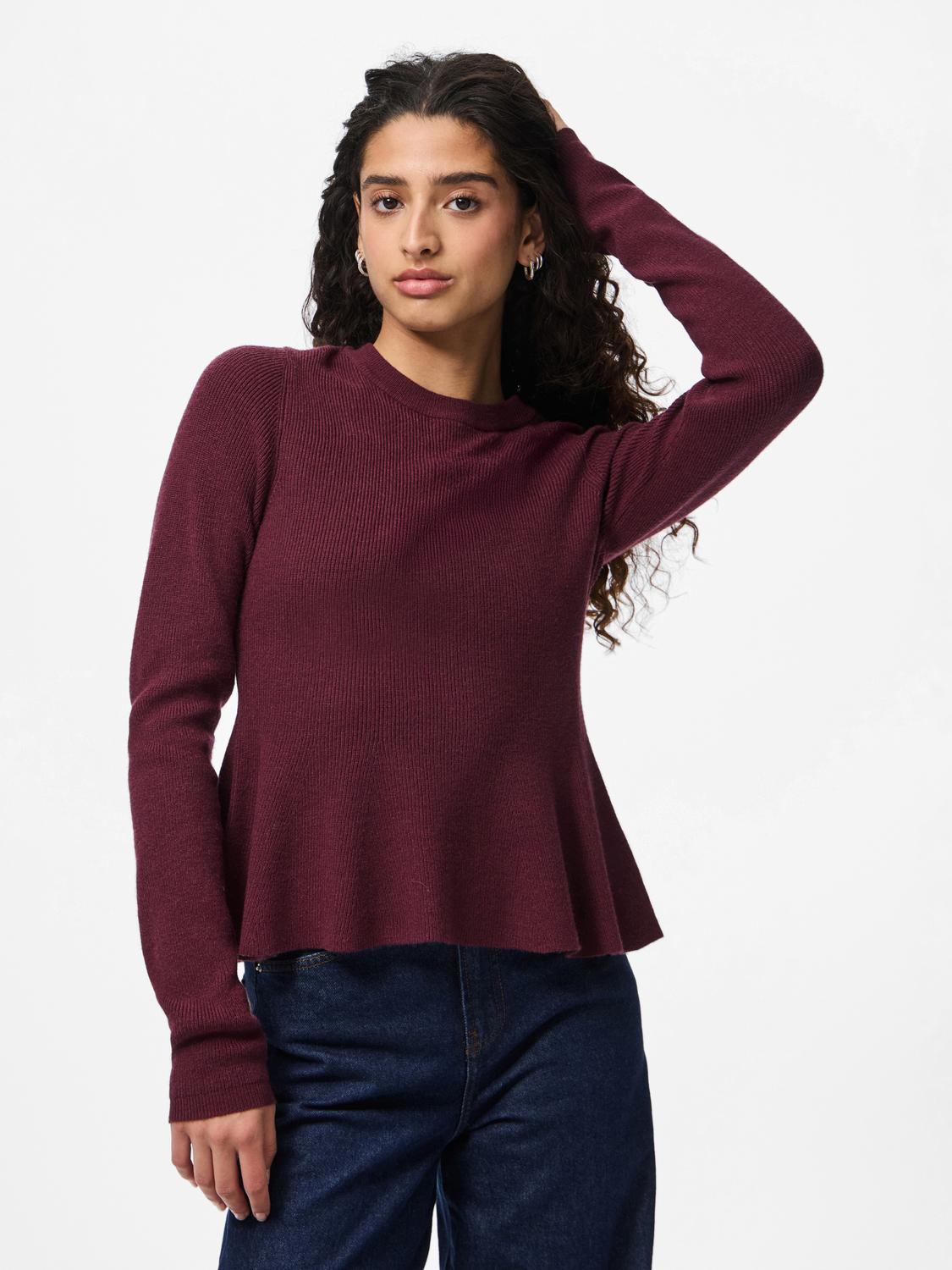 model_shot-front